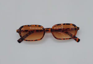 Safari brown | Sunglasses | Kinda SHAI'de